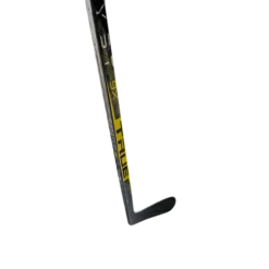 True Junior Catalyst 9X 50 Flex Hockey Stick -True 9030580 BlackYellow 3