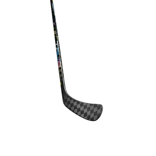 True Intermediate CATALYST 9X3 Hockey Stick 3 True Intermediate CATALYST 9X3 Hockey Stick - Image 3