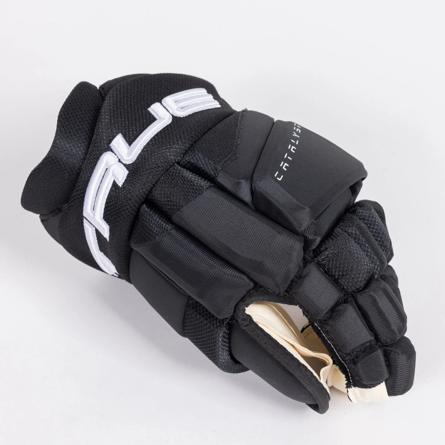 TRUE Catalyst Pro Stock Senior Hockey Glove - Toronto 6 TRUE Catalyst Pro Stock Senior Hockey Glove - Toronto - Image 6