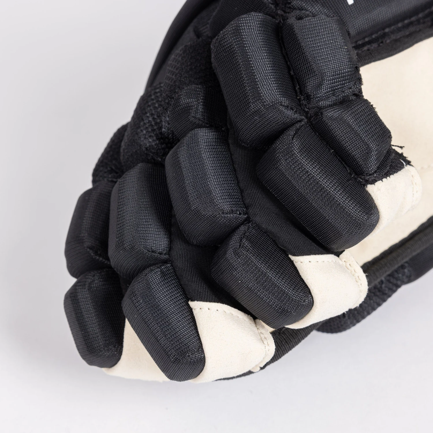 TRUE Catalyst Pro Stock Senior Hockey Glove - Winnipeg 9 TRUE Catalyst Pro Stock Senior Hockey Glove - Winnipeg - Image 9