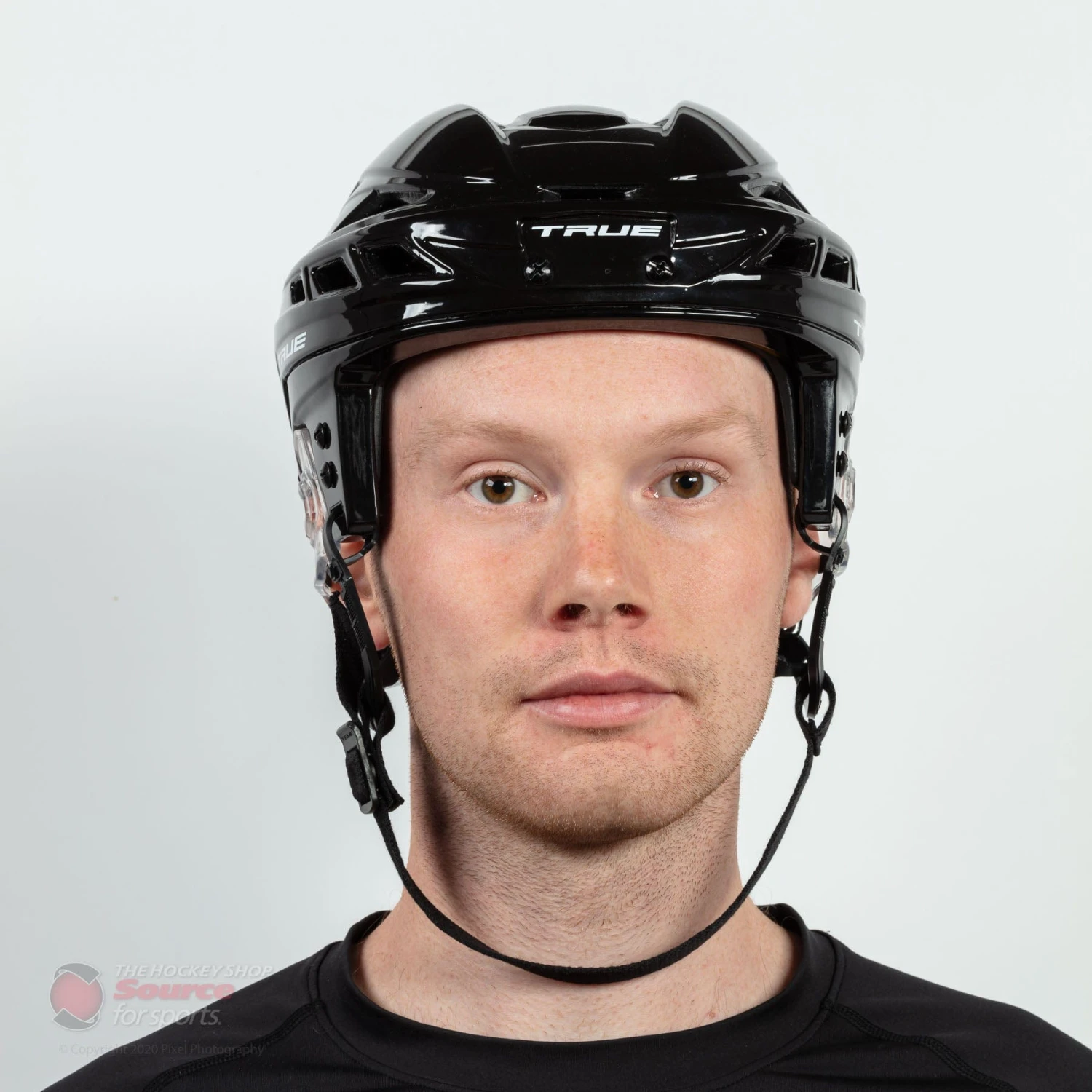 TRUE Dynamic 9 Pro Hockey Helmet 2 TRUE Dynamic 9 Pro Hockey Helmet - Image 2