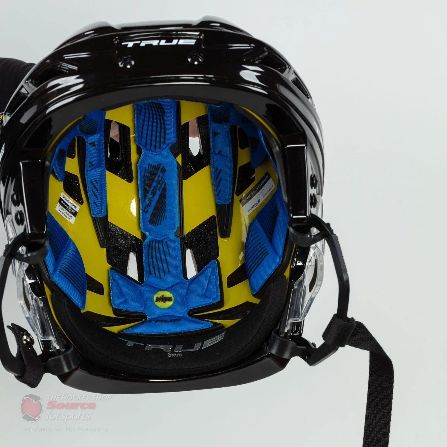 TRUE Dynamic 9 Pro Hockey Helmet 6 TRUE Dynamic 9 Pro Hockey Helmet - Image 6