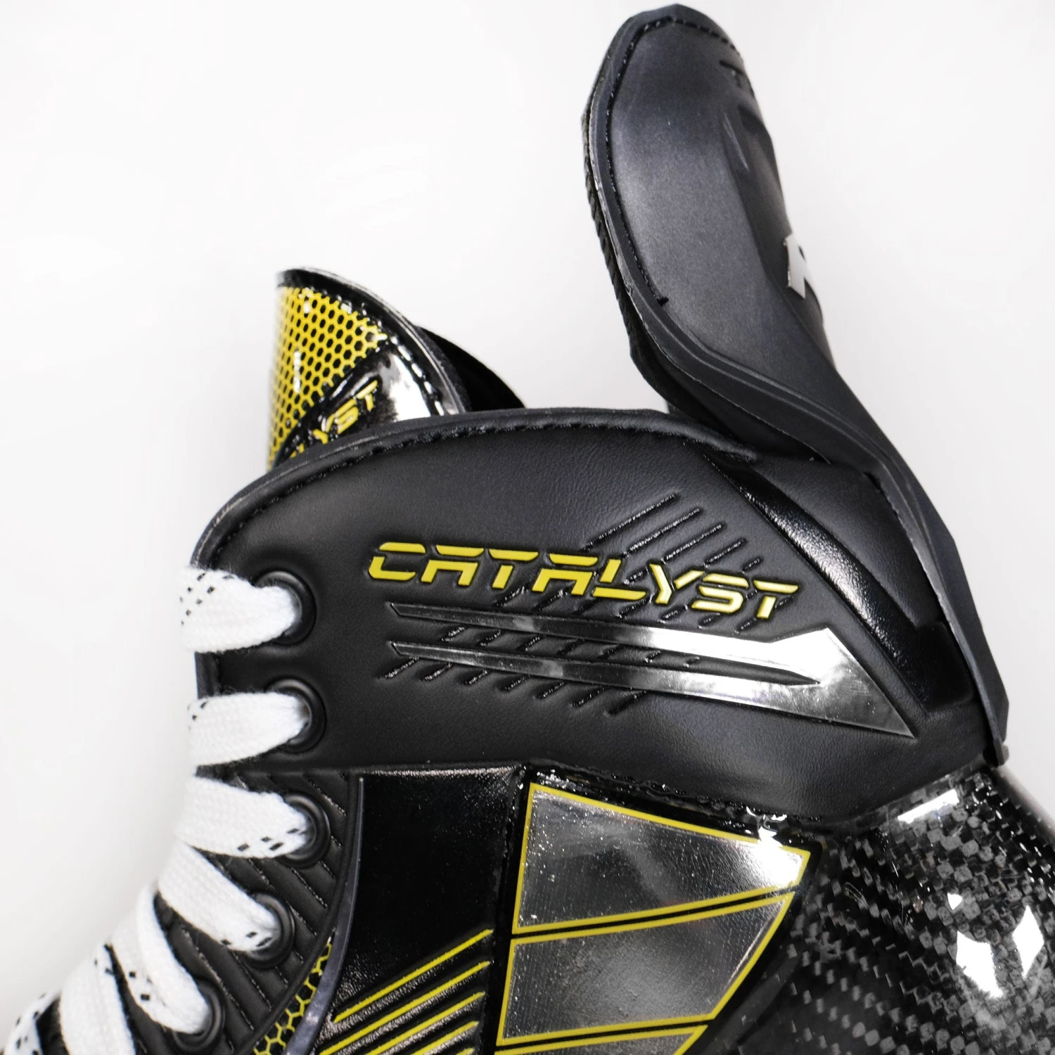 TRUE Catalyst 9 Intermediate Hockey Skates 4 TRUE Catalyst 9 Intermediate Hockey Skates - Image 4