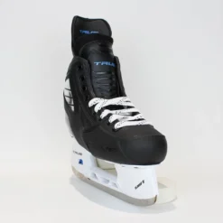 TRUE Player Junior Hockey Skates - Pro Stock - Shift Holder - Size 5 -True true hockey skates true player junior hockey skates pro stock shift holder size 5 5 r standard 15186617368642