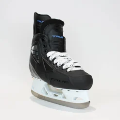 TRUE Player Junior Hockey Skates - Pro Stock - VH Holder - Size 4 -True true hockey skates true player junior hockey skates pro stock vh holder size 4 4 r standard 15186577784898