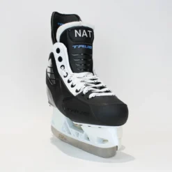 TRUE Player Junior Hockey Skates - Pro Stock - VH Holder - White Side - "NAT" - Size 5 -True true hockey skates true player junior hockey skates pro stock vh holder white side nat size 5 5 r standard 15186595741762