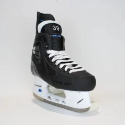 TRUE Player Senior Hockey Skates - Pro Stock - Shift Holder - "39" - Size 6 -True true hockey skates true player senior hockey skates pro stock shift holder 39 size 6 6 r standard 15187096961090