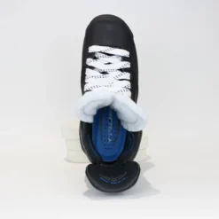 TRUE Player Senior Hockey Skates - Pro Stock - VH Holder - White Felt Tongue - Size 7 -True true hockey skates true player senior hockey skates pro stock vh holder white felt tongue size 7 7 r standard 15186691850306