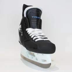 TRUE Player Senior Hockey Skates - Pro Stock - VH Holder - White Felt Tongue - Size 8 -True true hockey skates true player senior hockey skates pro stock vh holder white felt tongue size 8 8 r standard 15186688507970