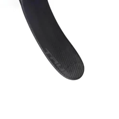 TRUE A6.0 HT Intermediate Hockey Stick (2018) - 68 Flex -True true hockey sticks true a6 0 ht intermediate hockey stick 2018 68 flex 28797095411778