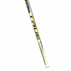 TRUE Catalyst 3X Junior Hockey Stick S21 - 20 Flex -True true hockey sticks true catalyst 3x junior hockey stick 20 flex 28797103112258