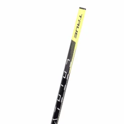 TRUE Catalyst 3X Junior Hockey Stick S21 - 30 Flex -True true hockey sticks true catalyst 3x junior hockey stick 30 flex 28797103341634