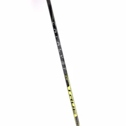 TRUE Catalyst 3X Junior Hockey Stick S21 - 30 Flex -True true hockey sticks true catalyst 3x junior hockey stick 30 flex 28797103374402
