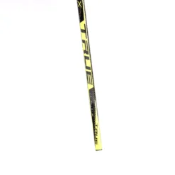 TRUE Catalyst 3X Junior Hockey Stick S21 - 40 Flex 17 TRUE Catalyst 3X Junior Hockey Stick S21 - 40 Flex -True true hockey sticks true catalyst 3x junior hockey stick 40 flex 28797103996994