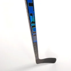 TRUE Catalyst 9X Pro Stock Senior Hockey Stick - Taylor Hall - Yzerman Curve - L-100 -True true hockey sticks true catalyst 9x pro stock senior hockey stick taylor hall yzerman curve l 100 yzerman l 100 29120981237826